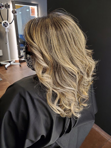 Hair Salon «Avalon Hair Designs», reviews and photos, 20079 Stone Oak Pkwy #1107, San Antonio, TX 78258, USA