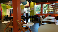 Atmosphère du Restauration rapide McDonald's à Bretteville-sur-Odon - n°9