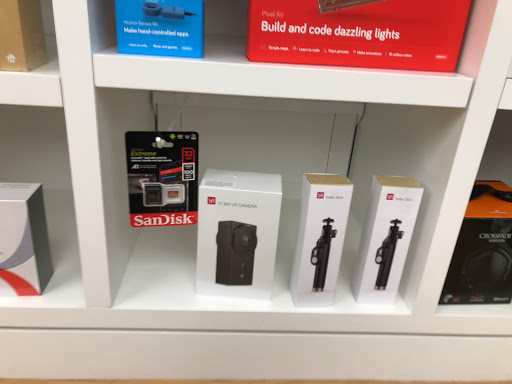 Computer Store «Microsoft Store - Westfield San Francisco Centre», reviews and photos, 845 Market St #257, San Francisco, CA 94103, USA