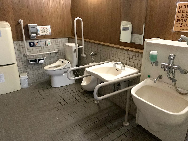 成海緑地公園トイレ