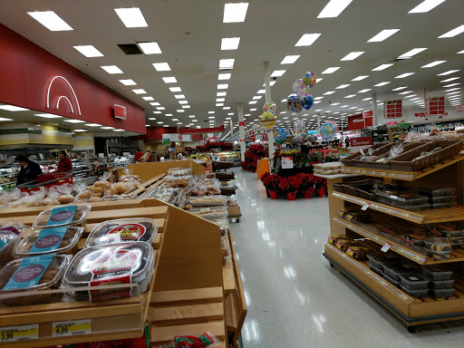 Department Store «Target», reviews and photos, 28201 Diehl Rd, Warrenville, IL 60555, USA