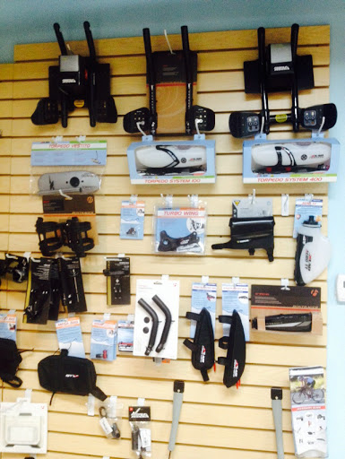 Bicycle Store «Village Bike and Paddle», reviews and photos, 8965 SE Bridge Rd #100, Hobe Sound, FL 33455, USA