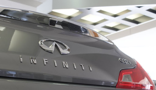Infiniti Dealer «Plaza Infiniti», reviews and photos, 755 N New Ballas Rd, Creve Coeur, MO 63141, USA