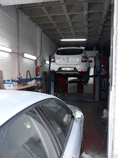 Talleres DanyBerth Mecánica Rápida en Madrid, Madrid