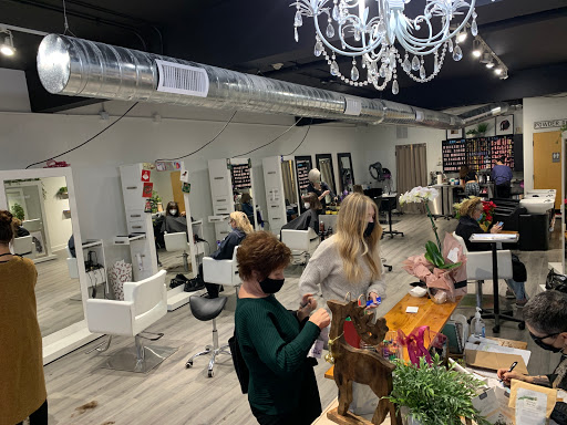 Beauty Salon «Capelli Salon Spa Boutique», reviews and photos, 46 Main St, Warwick, NY 10990, USA