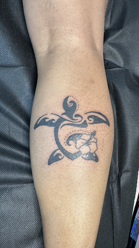 Explore small lana del rey tattoo ideas, creative tattoo ideas in Honolulu, available at Sacred Art Tattoo Waikiki