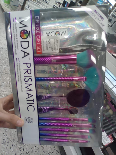 Clothing Store «Ross Dress for Less», reviews and photos, 7290 191st St, Tinley Park, IL 60477, USA