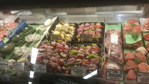 Grocery Store «Wynn’s Market», reviews and photos, 141 9th St N, Naples, FL 34102, USA