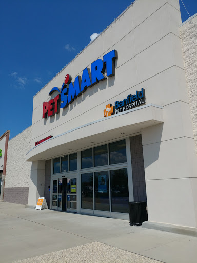 PetSmart, 290 Town Center Pkwy, Slidell, LA 70458, USA, 