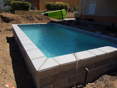 ELT Concept Piscine à Millau