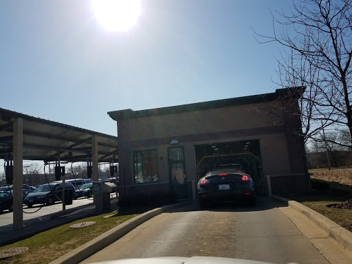 Car Wash «Jet Brite Car Wash», reviews and photos, 1427 N Farnsworth Ave, Aurora, IL 60505, USA