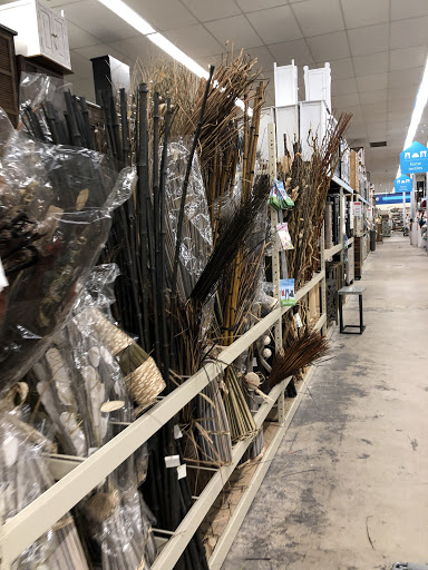 Home Goods Store «At Home», reviews and photos, 3900 Troup Hwy, Tyler, TX 75703, USA
