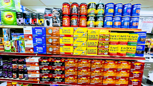 Grocery Store «Lake Village Market», reviews and photos, 904 Johnson Ave, Ronkonkoma, NY 11779, USA