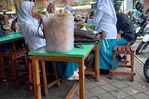 Warung Prasmanan Ayah 24 jam image