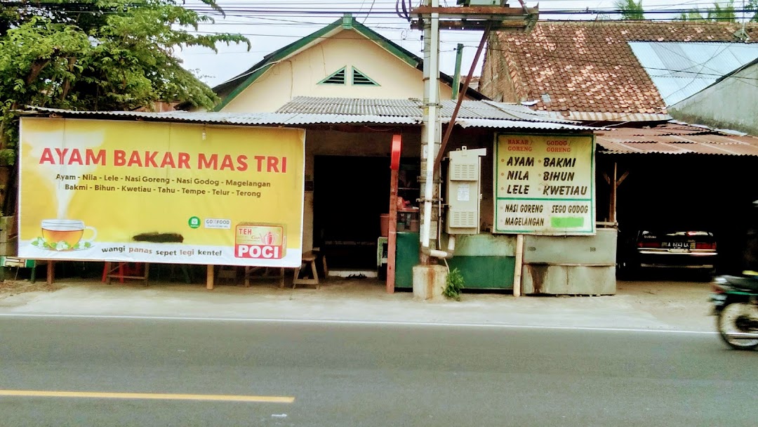 Ayam Bakar Mas Tri