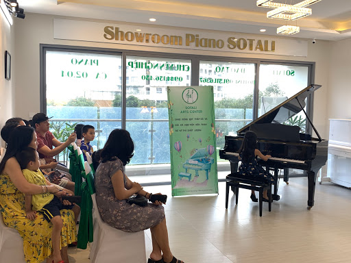 Sotali Arts School ( Đào Tạo Chuyên Piano & Vẽ )