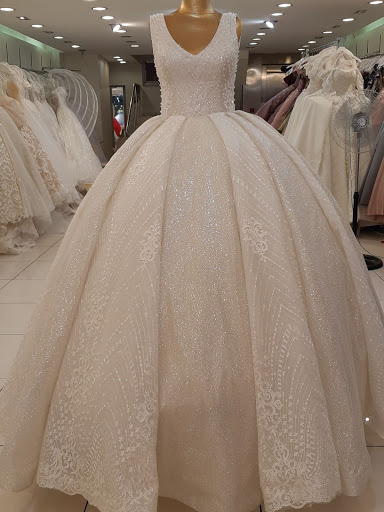 Dress Store «LA FEMME COUTURE DRESS SHOP», reviews and photos, 25355 Lorain Rd, North Olmsted, OH 44070, USA