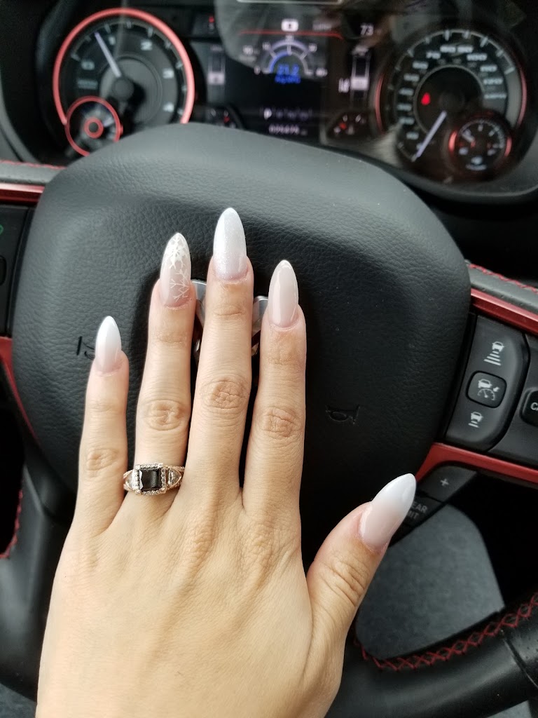 Giddings Nails 78942