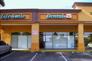 Life Smile Dental Center image