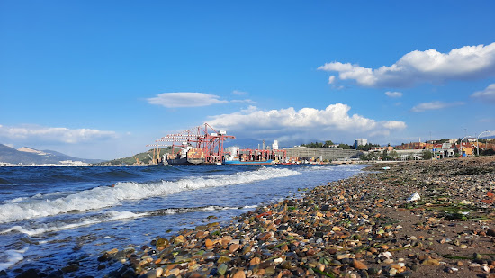 Gemsaz beach