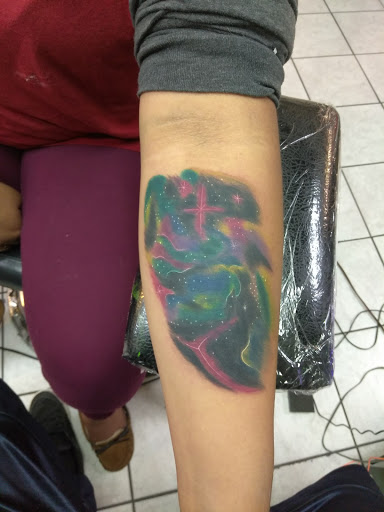 Tattoo Shop «Unlimited Tattoo», reviews and photos, 359 S Irwindale Ave, Azusa, CA 91702, USA