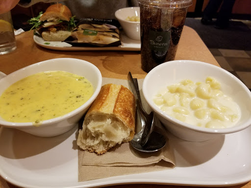 Sandwich Shop «Panera Bread», reviews and photos, 10981 Fremont Pike, Perrysburg, OH 43551, USA