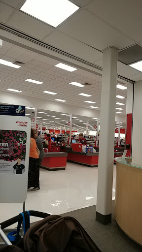 Department Store «Target», reviews and photos, 111 Pioneer Trail, Chaska, MN 55318, USA