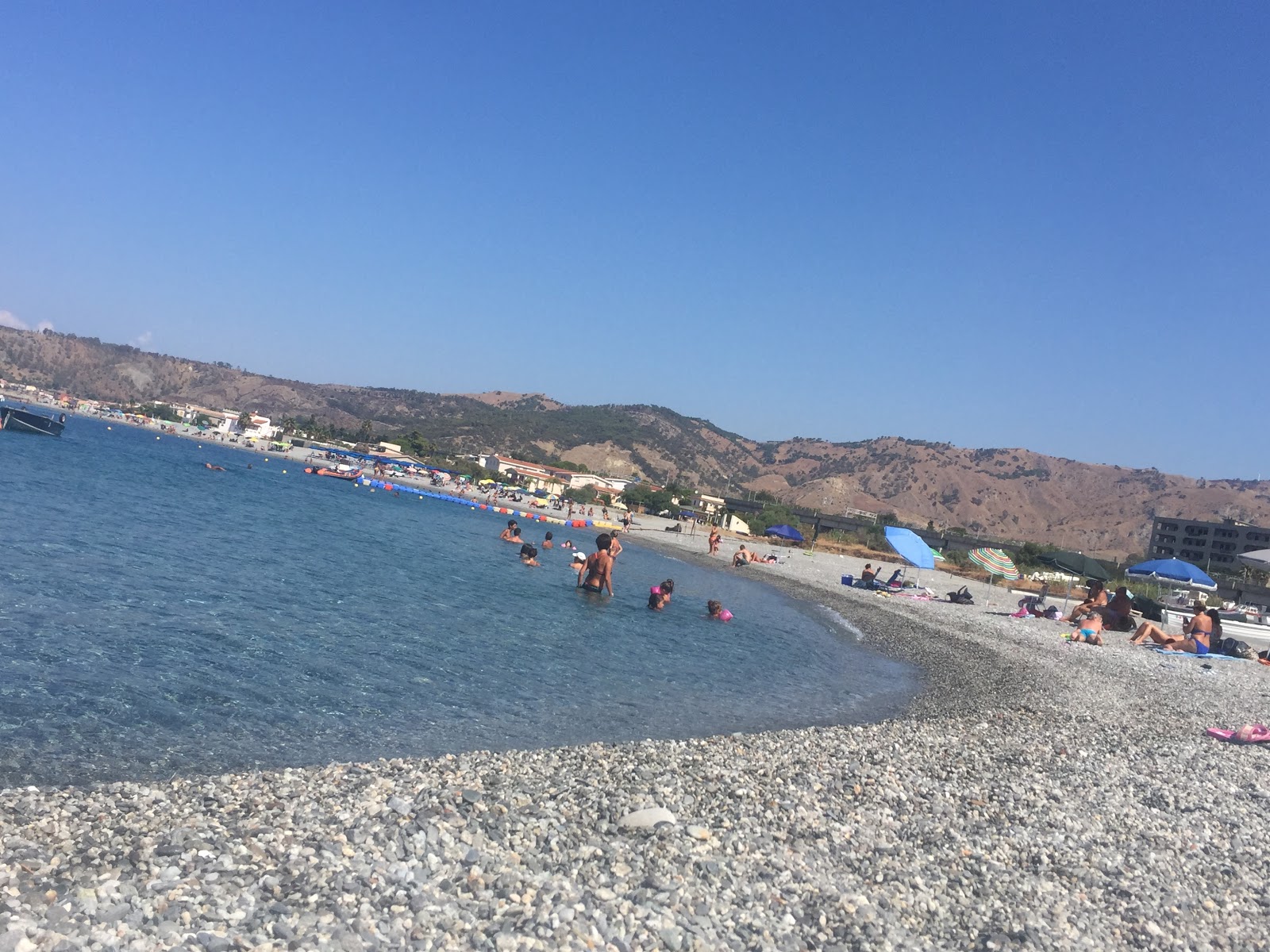 Spiaggia Saline Ioniche II'in fotoğrafı plaj tatil beldesi alanı