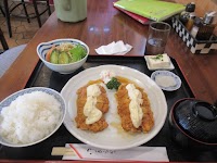 お食事レストはーもにー
