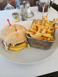 Hamburger du Restaurant français Le Relais Gascon montmartre paris18e - n°16
