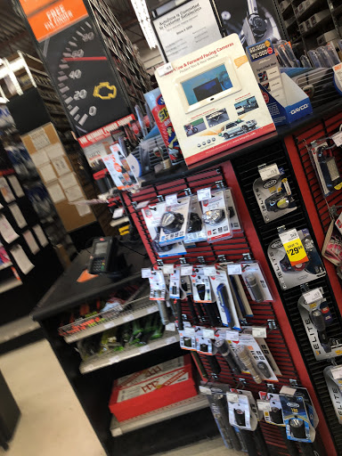 Auto Parts Store «AutoZone», reviews and photos, 7615 W Lower Buckeye Rd, Phoenix, AZ 85043, USA