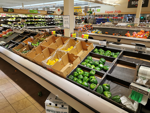 Grocery Store «Stop & Shop», reviews and photos, 1100 Massachusetts Ave, Dorchester, MA 02125, USA