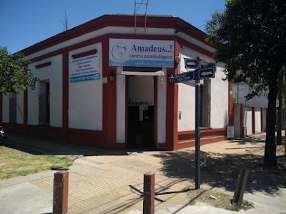 Amadeus ! Centro Odontológico