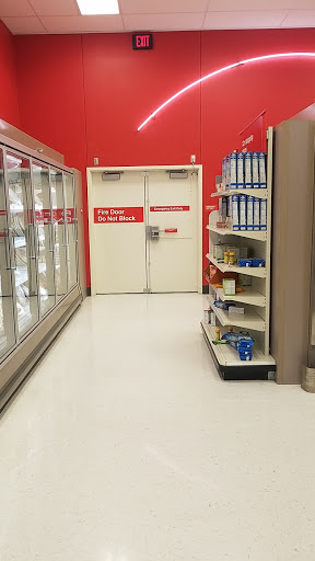 Department Store «Target», reviews and photos, 660 N Edwards Blvd, Lake Geneva, WI 53147, USA