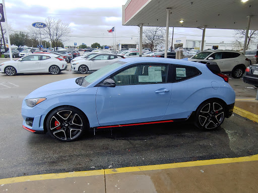 Car Dealer «World Car Kia South», reviews and photos, 7915 Interstate 35 Access Rd, San Antonio, TX 78224, USA