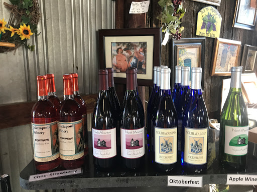 Produce Market «Richards Fruit Market», reviews and photos, 6410 Middle Rd, Middletown, VA 22645, USA