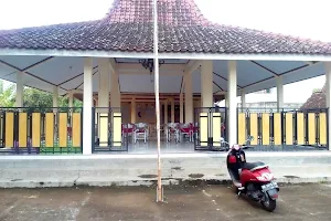 Balai Padukuhan Glidag image