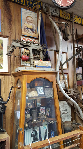 Auto Repair Shop «Colledge Tire & Automotive», reviews and photos, 735 W Cypress St, Kennett Square, PA 19348, USA