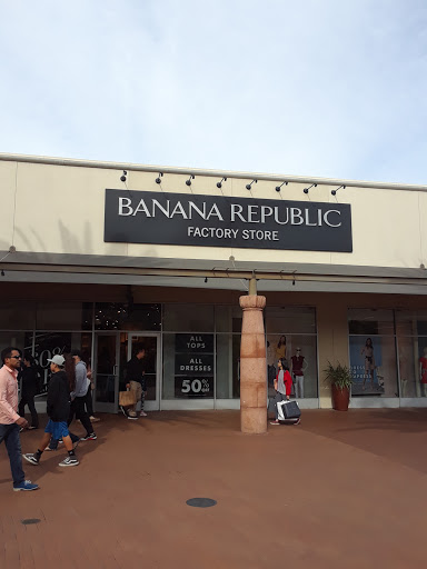 Clothing Store «Banana Republic Factory Store», reviews and photos, 100 Citadel Dr, Commerce, CA 90040, USA