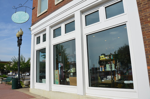 Lily Jane, 40 Public Square, Columbia, TN 38401, USA, 