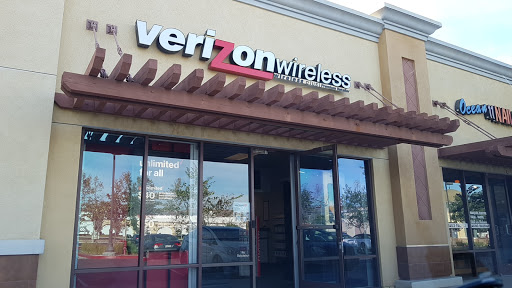 Cell Phone Store «Verizon Authorized Retailer - Wireless Plus Moorpark», reviews and photos, 766 New Los Angeles Ave #6, Moorpark, CA 93021, USA