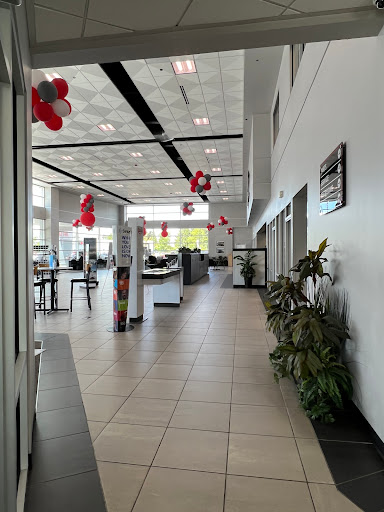 Kia Dealer «Kia of Puyallup», reviews and photos, 111 Valley Ave NE, Puyallup, WA 98372, USA