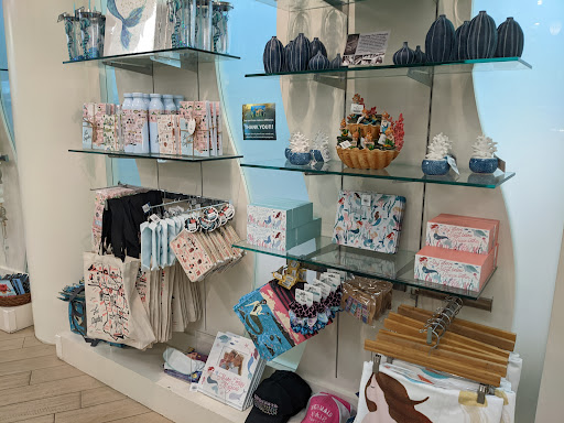 Gift Shop «Pacific Collections Gift Shop», reviews and photos, 100 Aquarium Way, Long Beach, CA 90802, USA