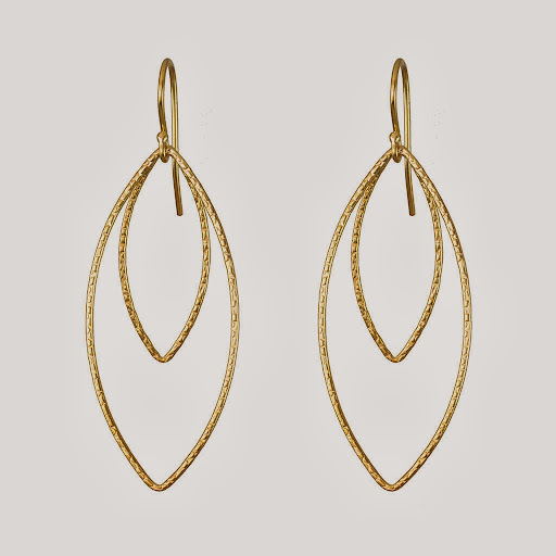 Jewelry Store «PERSONA JEWELRY», reviews and photos, 62 Charles St, Boston, MA 02114, USA