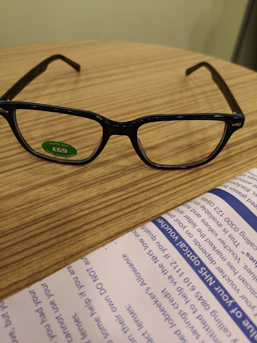 Specsavers Opticians and Audiologists - Eltham