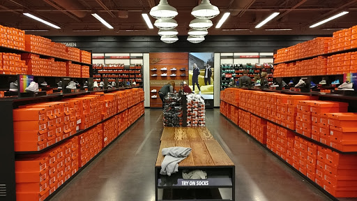 Clothing Store «Nike Factory Store», reviews and photos, 915 Ridgewalk Pkwy #200, Woodstock, GA 30188, USA
