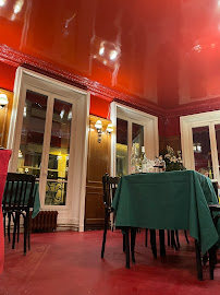 Atmosphère du Restaurant de viande Le Relais de Venise - son entrecôte à Paris - n°18