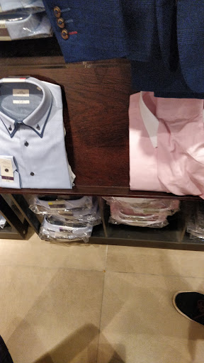 Stores to buy men's chino pants Milton Keynes