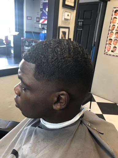 Barber Shop «DaShop Barber Shop», reviews and photos, 9521 S Orange Blossom Trail, Orlando, FL 32837, USA