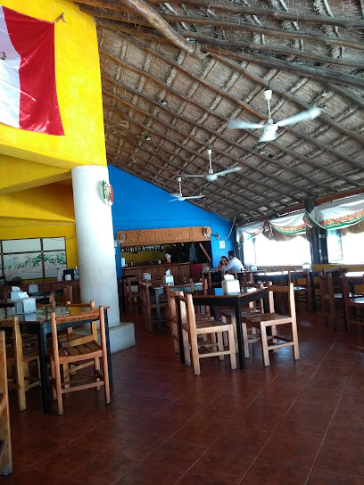 Restaurante Shark - C. 19, Boulevard Turístico Malecón, 97320 Progreso, Yuc., Mexico